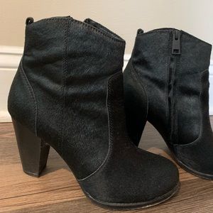 Joie Dalton Calf Hair Ankle Bootie - Black  Size 39.5